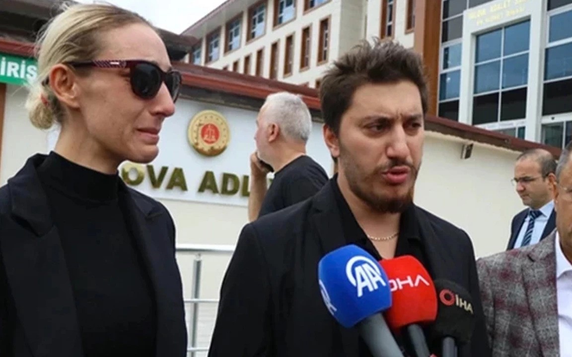 Φρίκη στην Τουρκία: Κόρη κατηγορείται ότι σκότωσε τη μητέρα της – Στη φυλακή για τη δολοφονία της διάσημης τραγουδίστριας «Γκιουλού»